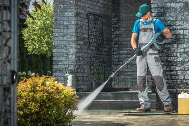 Best Playground Equipment Cleaning  in Middletown, IN